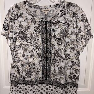 Lucky Brand Black and White Floral Short Sleeve Top